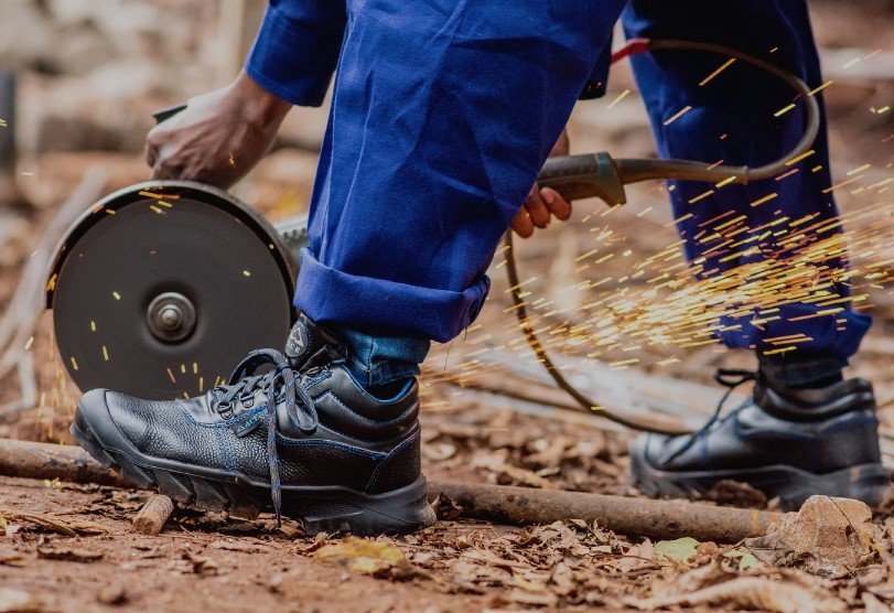 Mistakes to avoid when choosing safety shoes for work: