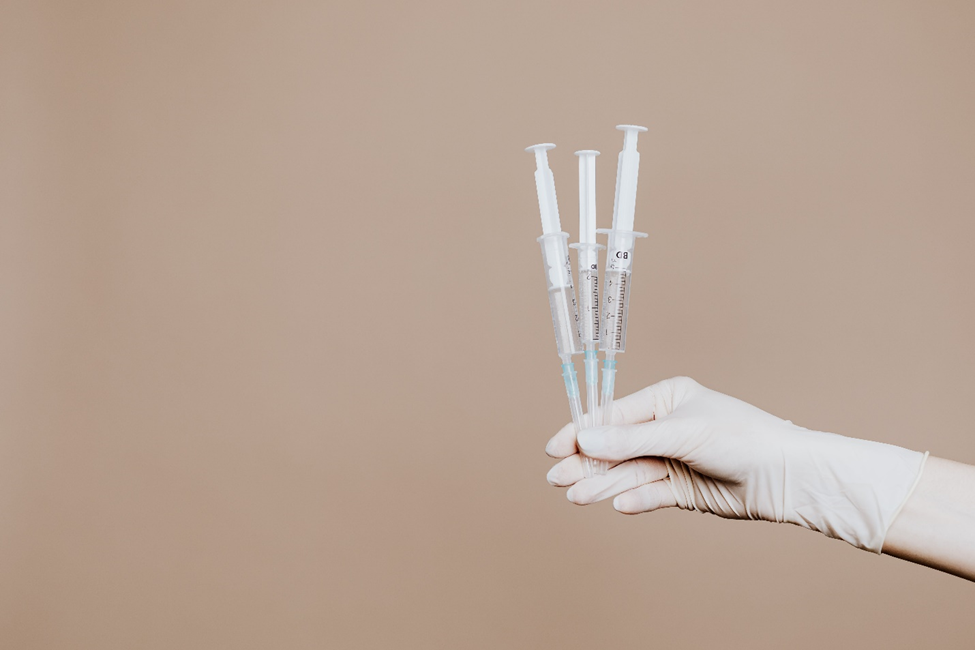 8 Reasons Why Silicon Injections Are Bad for Your Health